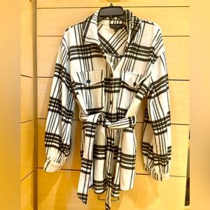 Laundry By Shelli Segal Black and White Plaid Coat